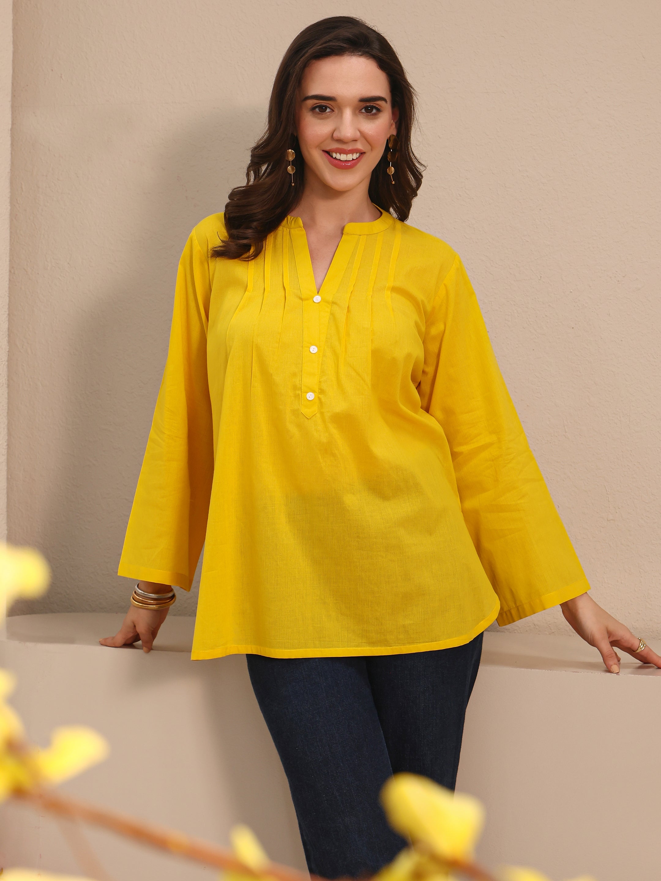 libas Yellow Solid Solid Cotton Straight Short Kurti-picture-67