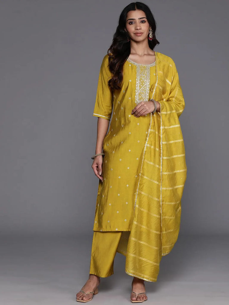 yellow-yoke-design-silk-blend-
