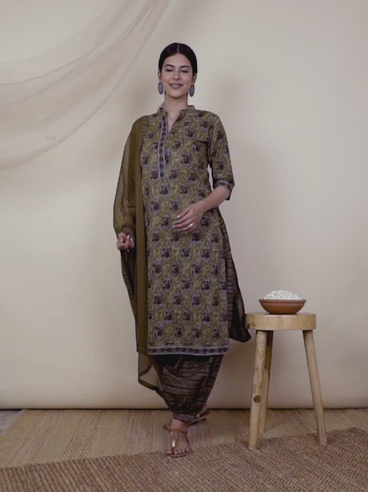 Green Printed Cotton Straight Kurta With Salwar & Dupatta