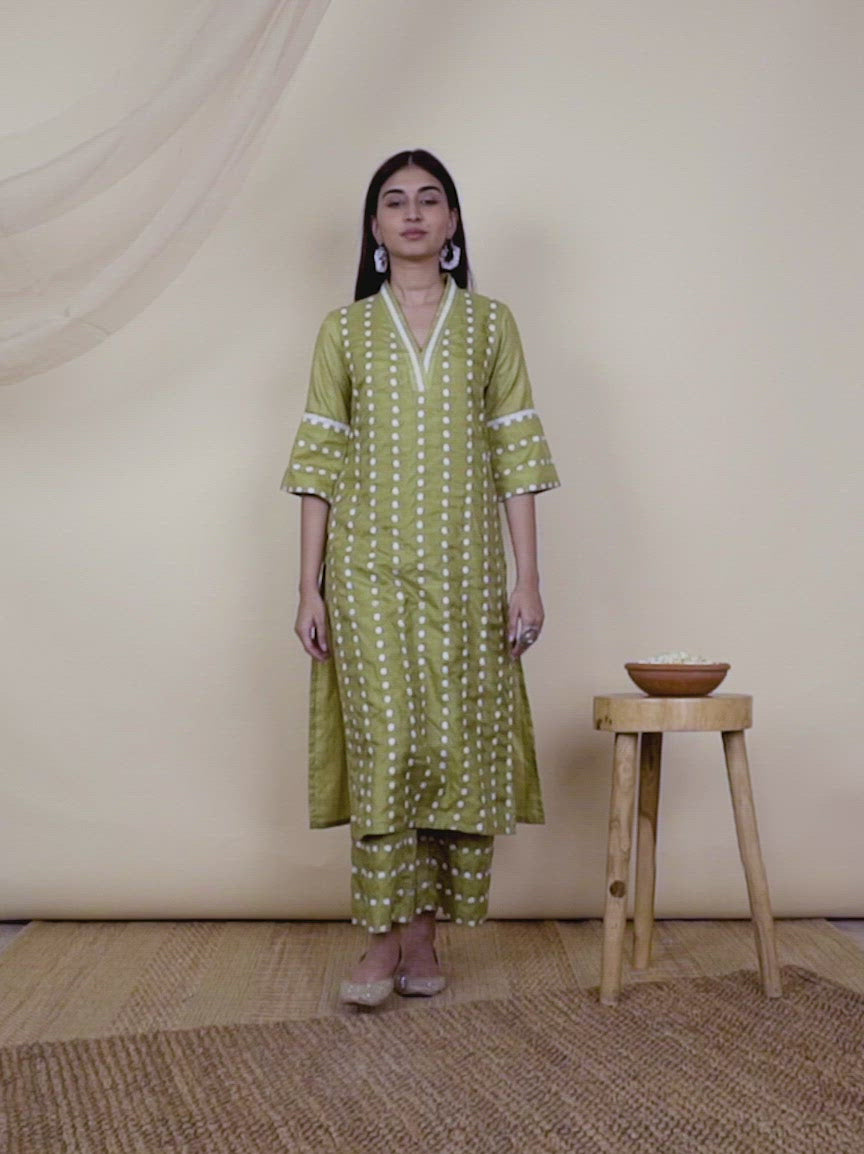  Green Embroidered Silk Kurta 