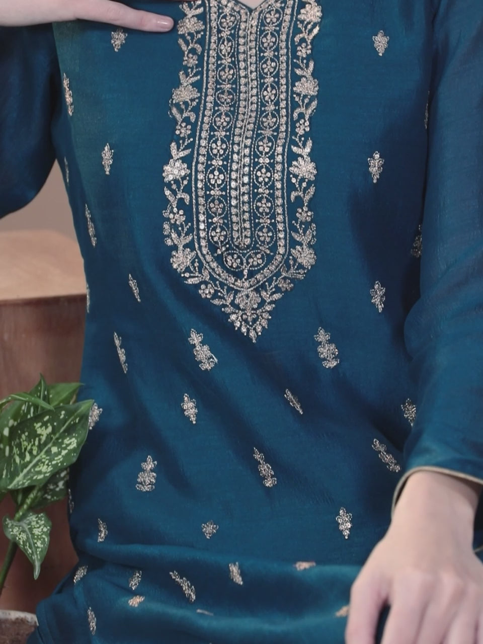  Teal Embroidered Silk Straight Kurta 