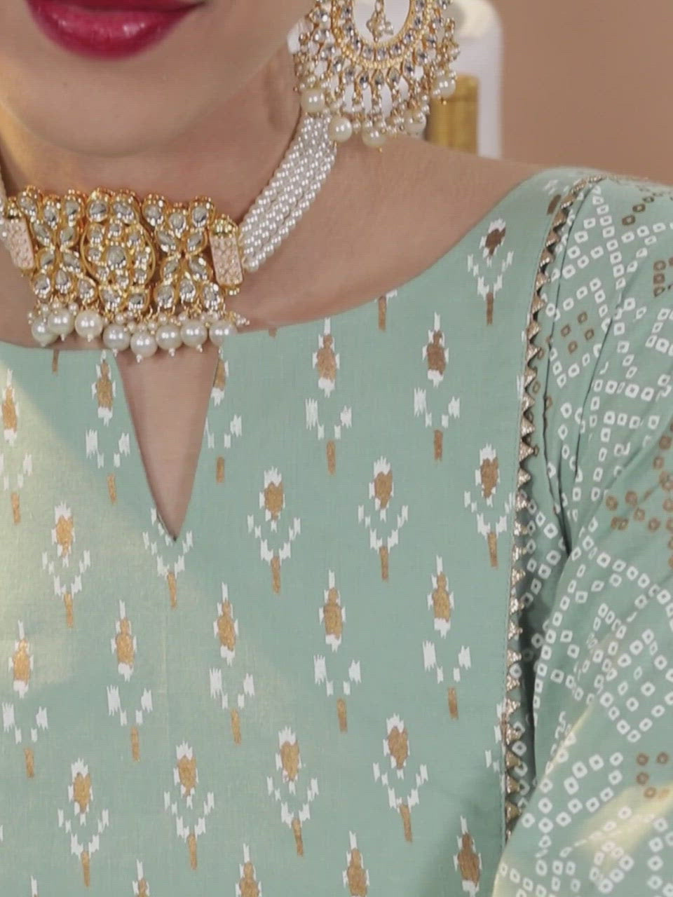  Green Printed Cotton A-Line Kurta With Dupatta 