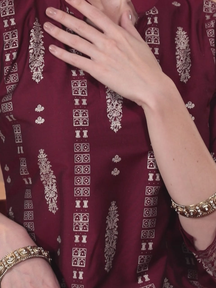 Maroon Printed Silk Straight Kurta