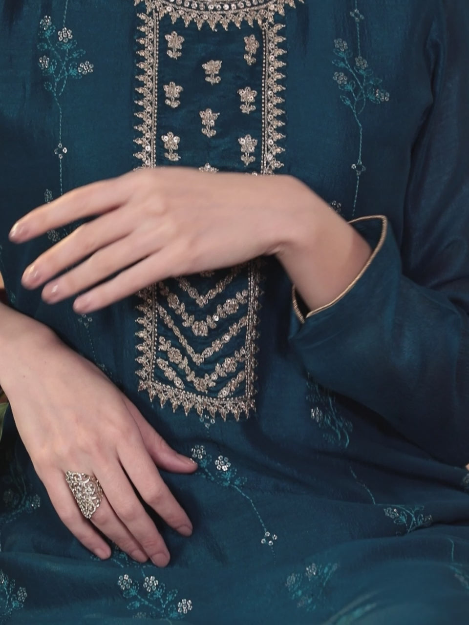  Teal Embroidered Silk Straight Kurta 