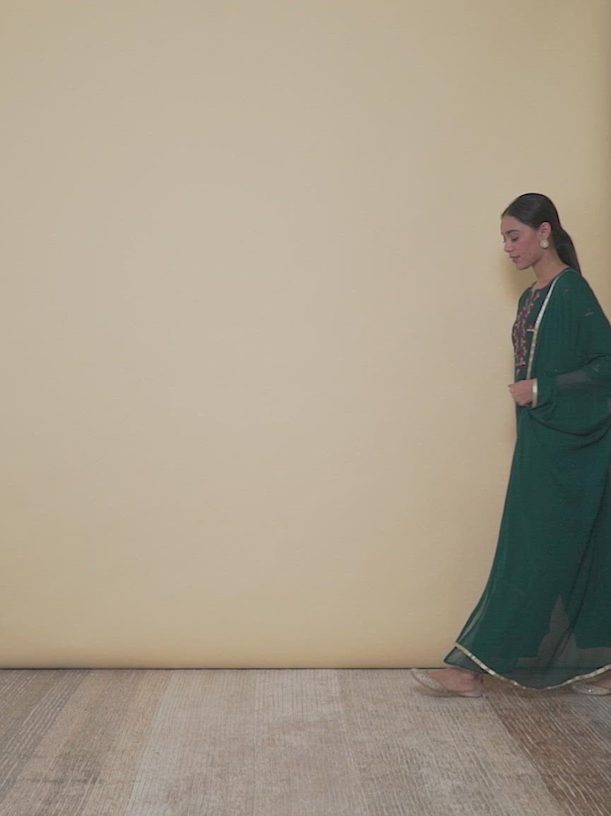  Green Embroidered Silk Straight Kurta With Palazzos & Dupatta 