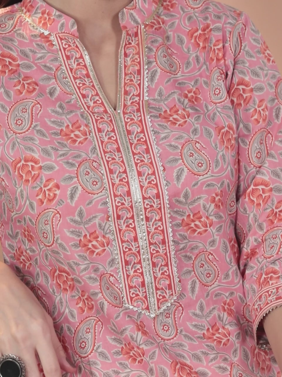  Pink Printed Cotton Straight Kurta 