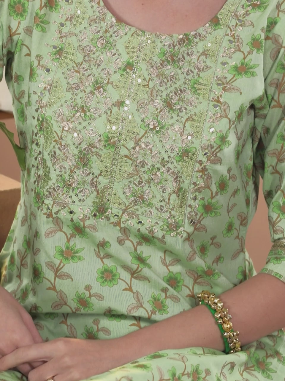  Green Yoke Design Cotton Silk Kurta 