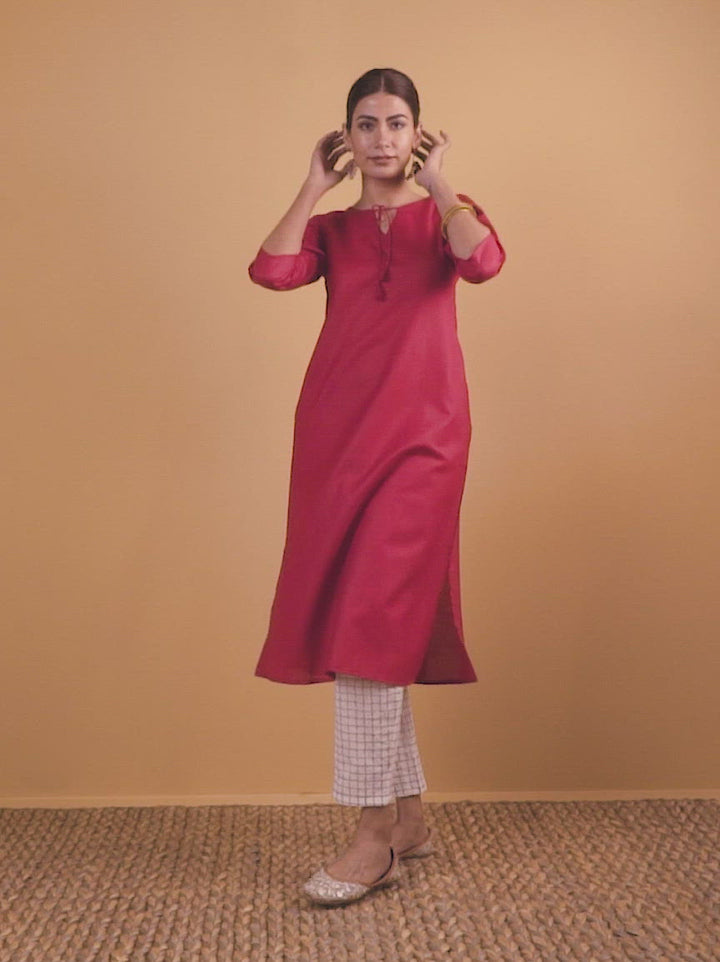 Maroon Solid Cotton Kurta