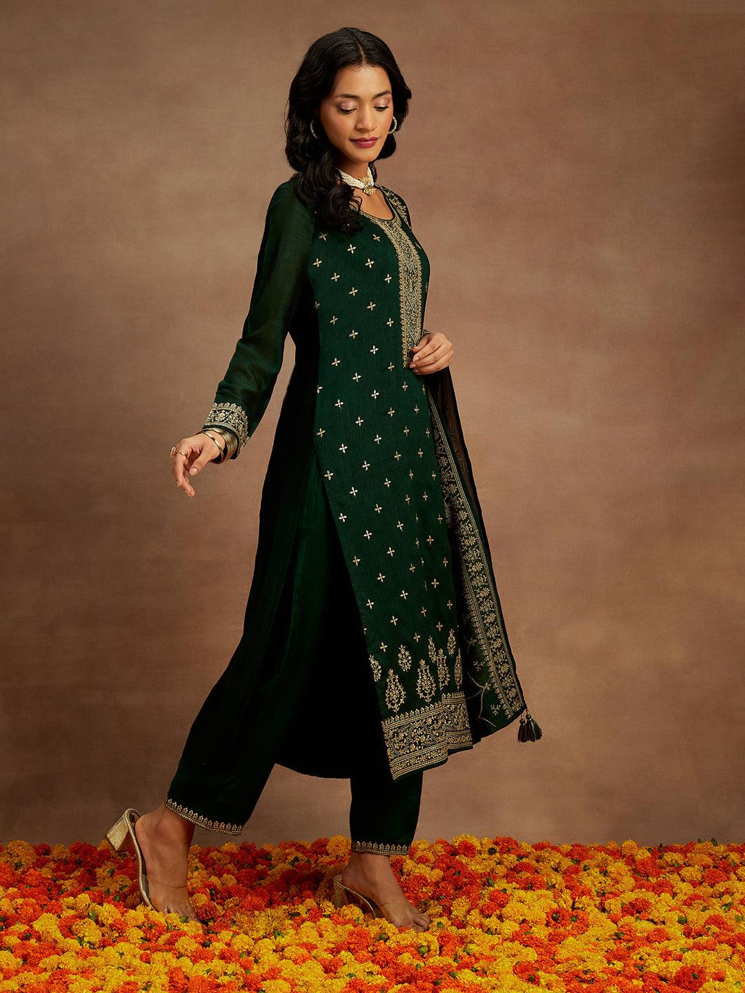 Green Embroidered Silk Blend Straight Suit With Dupatta