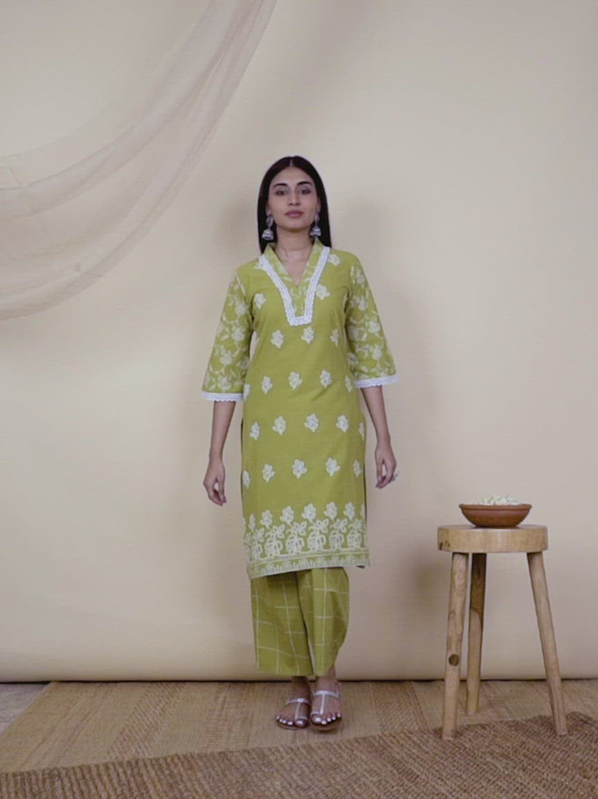  Green Printed Cotton Kurta 