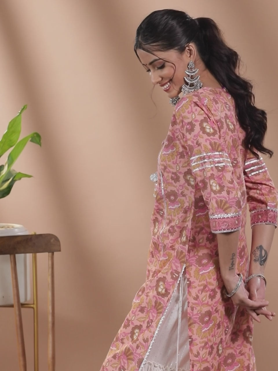  Pink Printed Cotton Kurta 