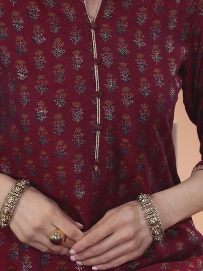 Maroon Printed Silk Blend Straight Kurta With Dupatta