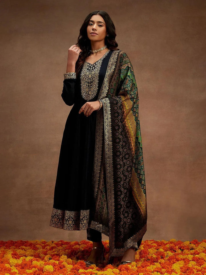 Charcoal Grey Yoke Design Silk Blend Anarkali Kurta With Trousers & Dupatta - Libas