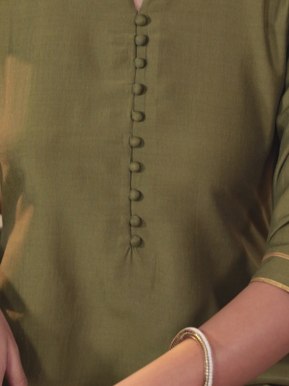  Olive Solid Silk Blend Straight Kurta With Dupatta 