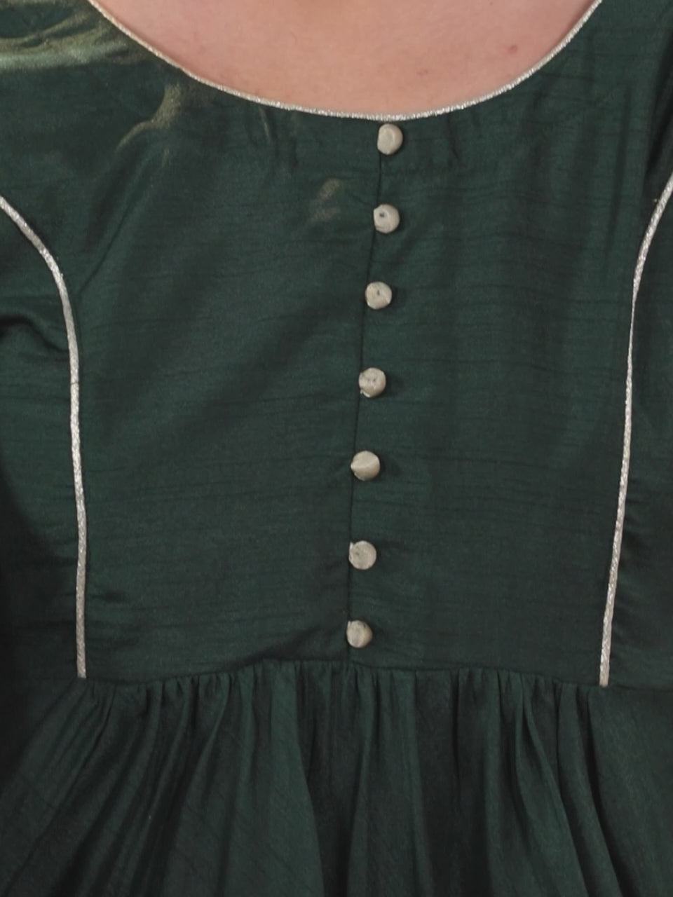  Green Solid Silk Blend Anarkali Kurta With Dupatta 