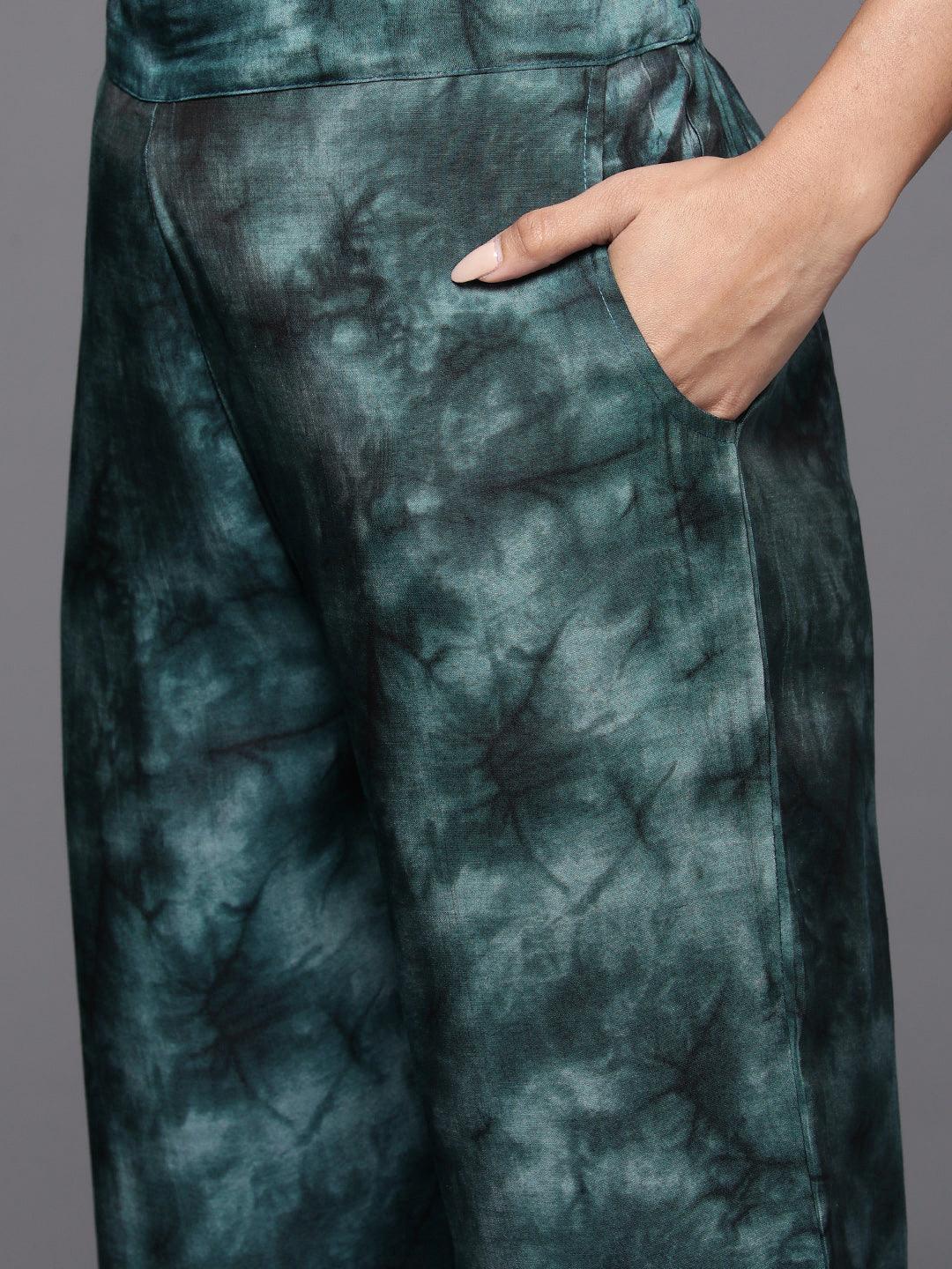 Grey Printed Silk Blend Straight Kurta With Trousers & Dupatta - Libas