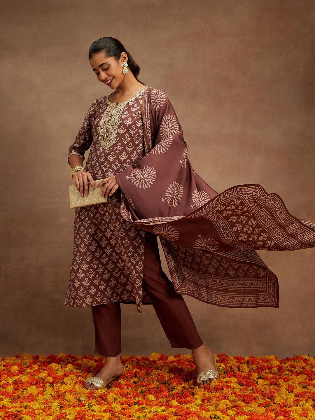 Mauve Printed Silk Blend Straight Suit With Dupatta