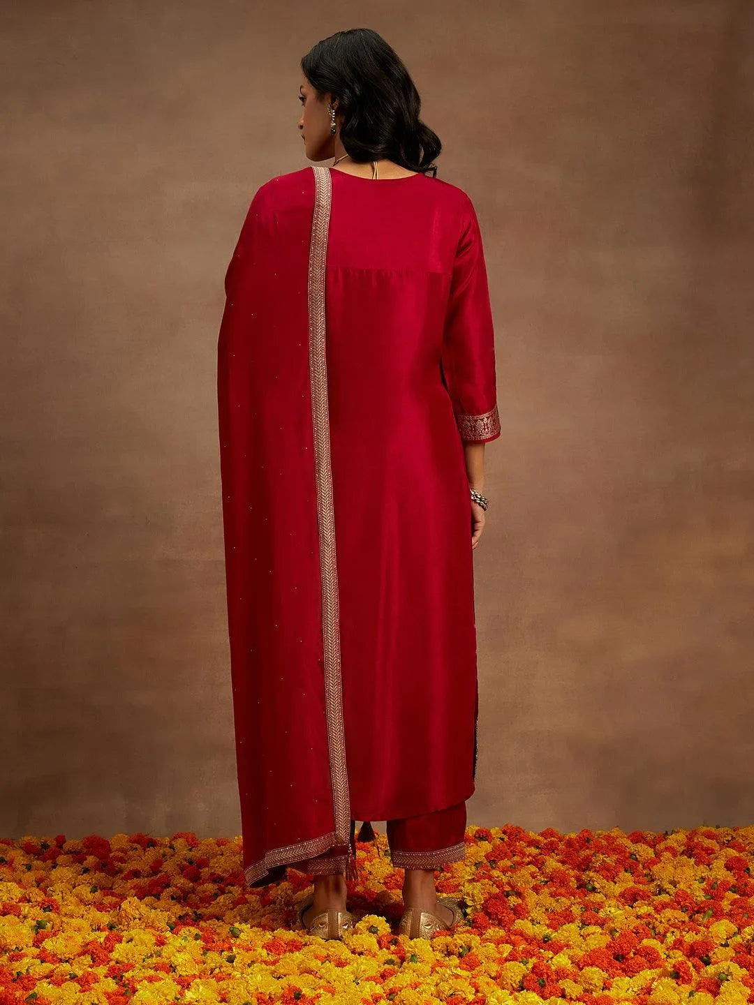 Pink Woven Design Silk Blend Straight Kurta With Trousers & Dupatta