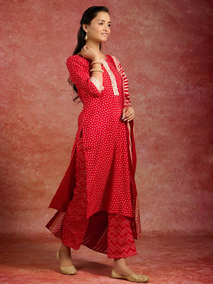 Red Printed Silk Blend Straight Kurta With Trousers & Dupatta - Libas